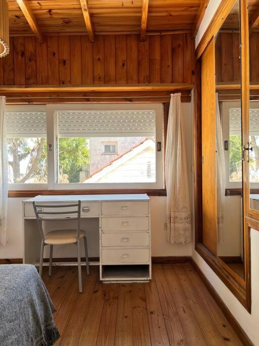 Casa Tipo En Ph A Tres Cuadras Del Mar Holiday home Mar del Plata